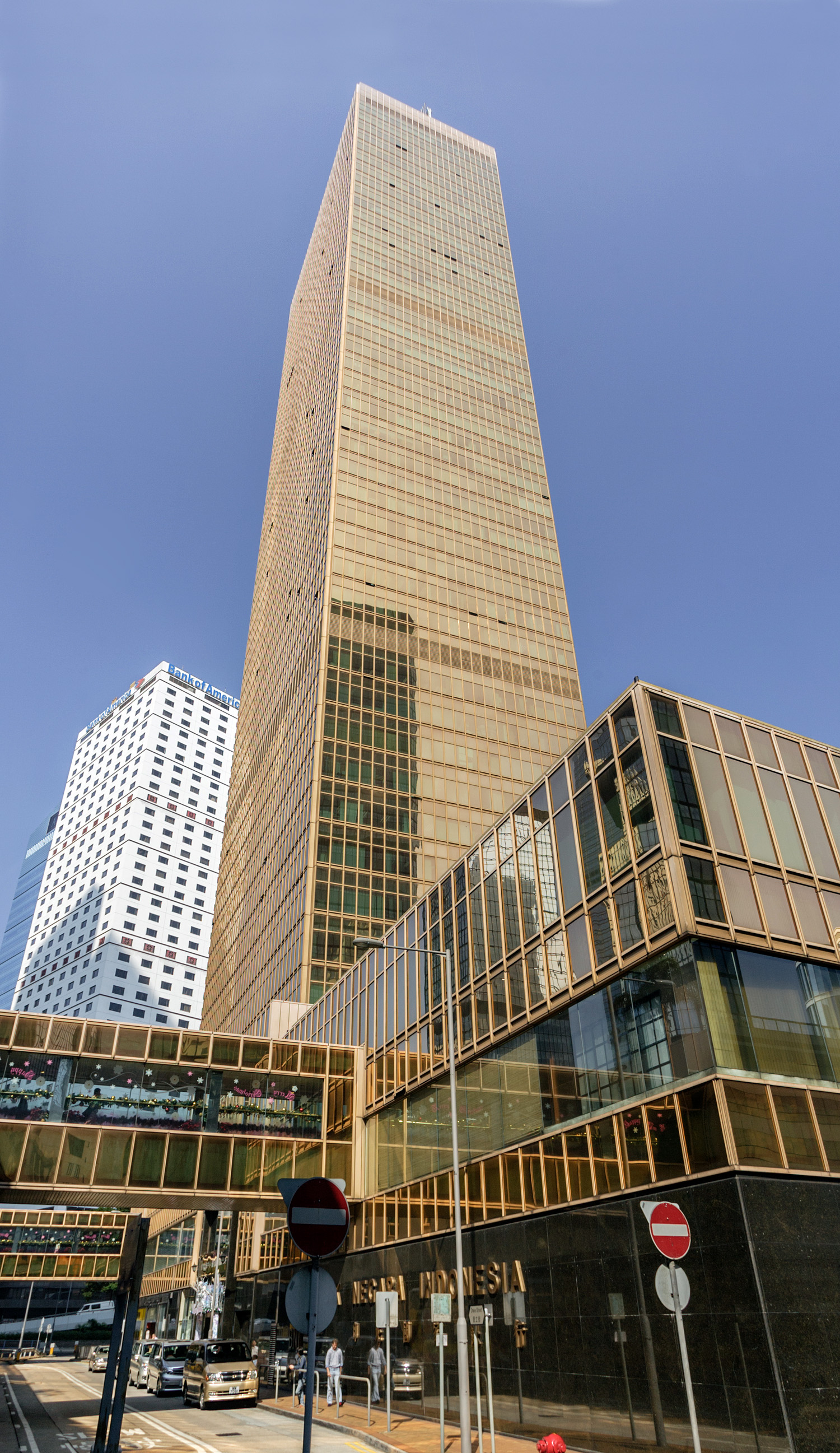 Far East Finance Centre - View from the southeast 