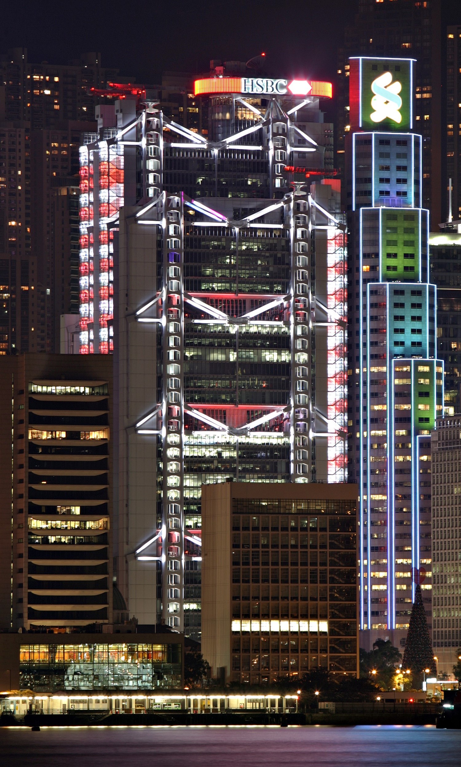 HSBC Headquarters - Night view from Kowloon 