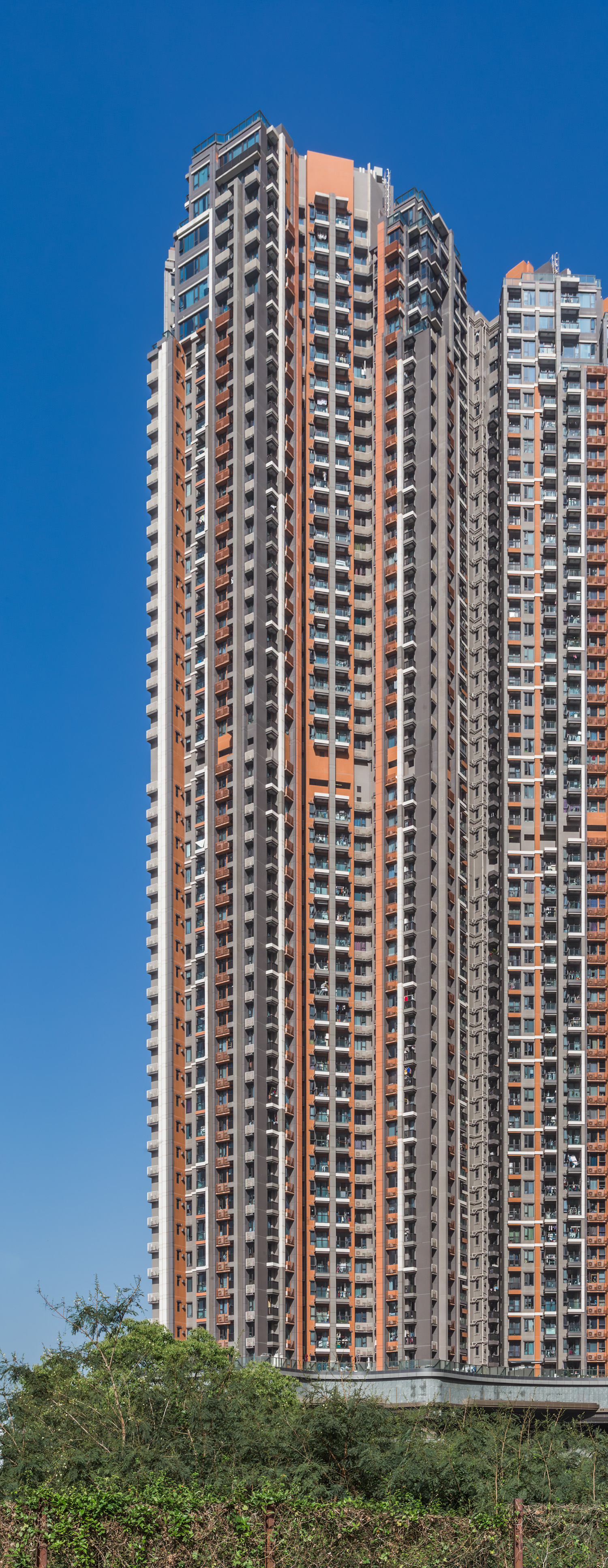 LOHAS Park Wings At Sea Tower 1 - View from the east&nbsp;