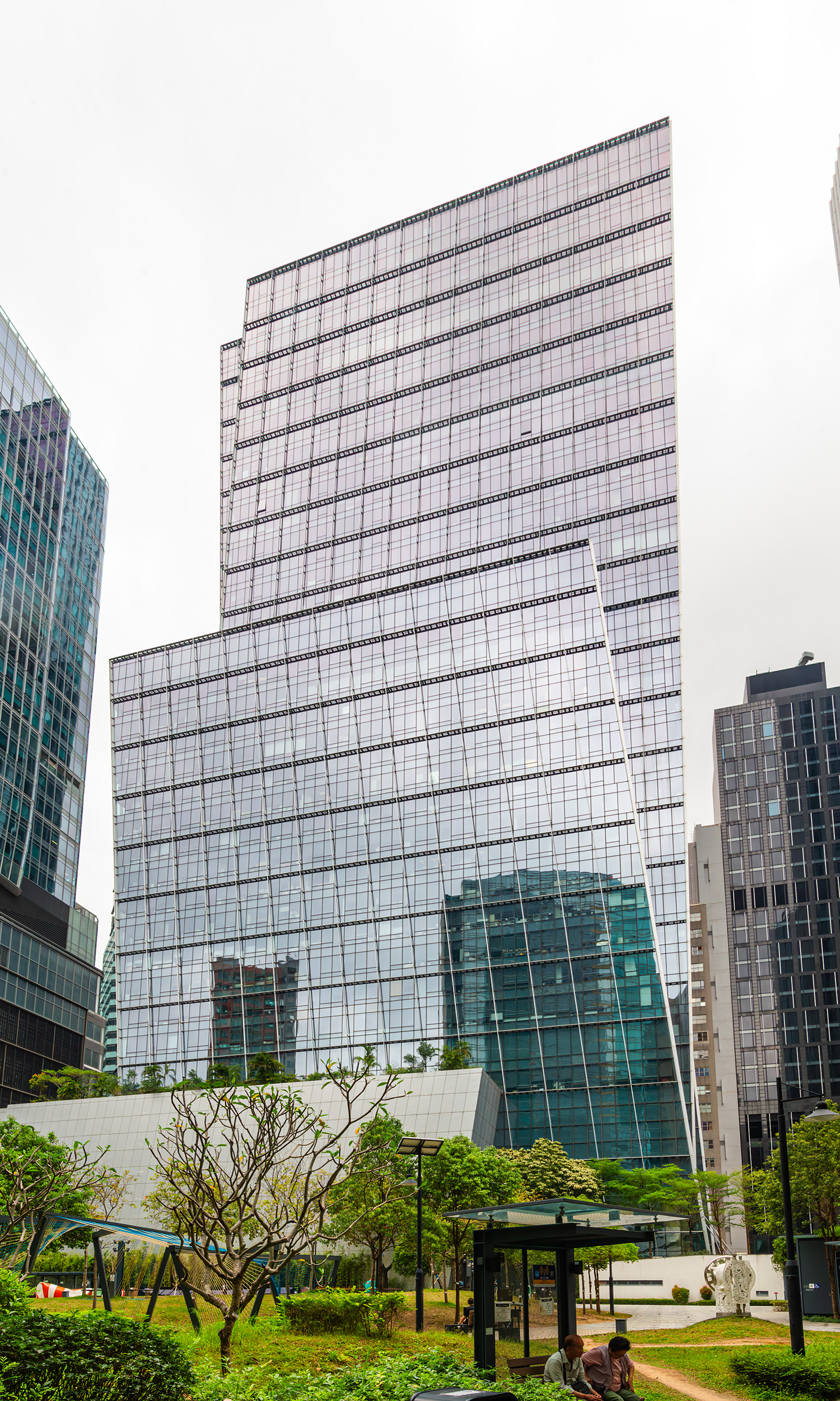 Landmark East Tower 2 - View from the southwest&nbsp;