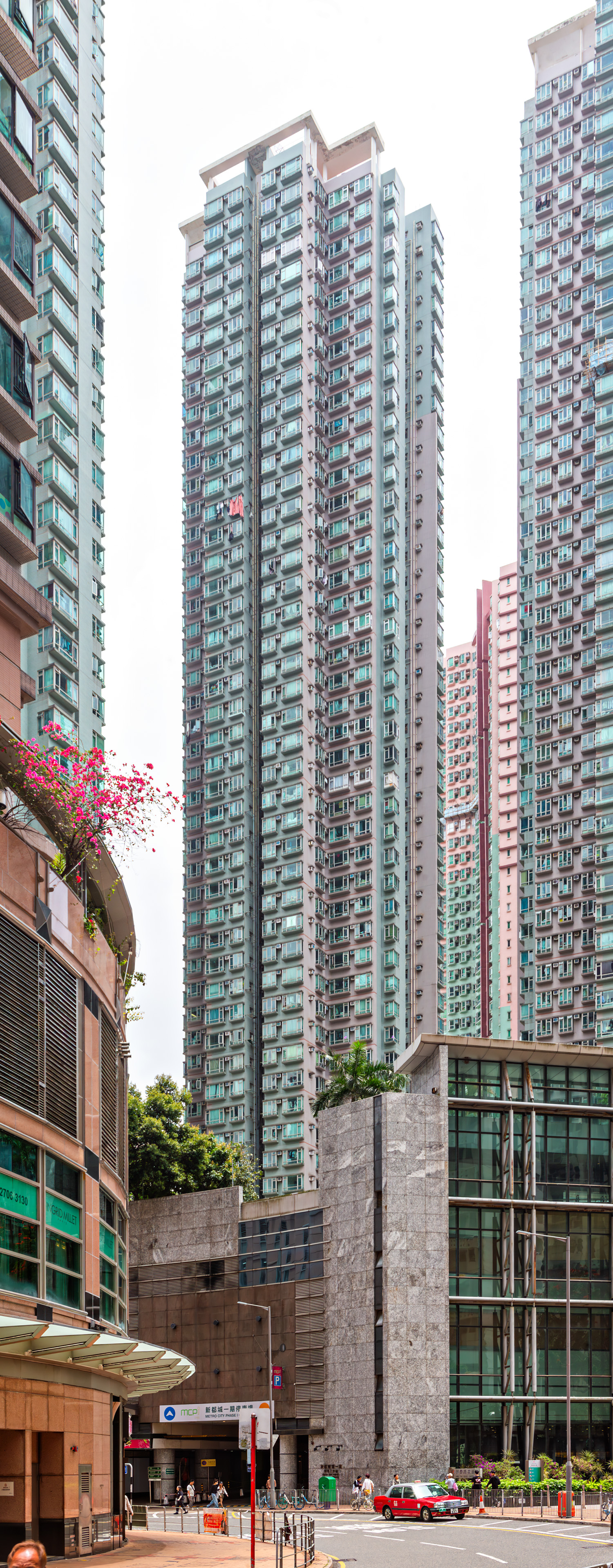 Metro City I Tower 3 - View from the west&nbsp;