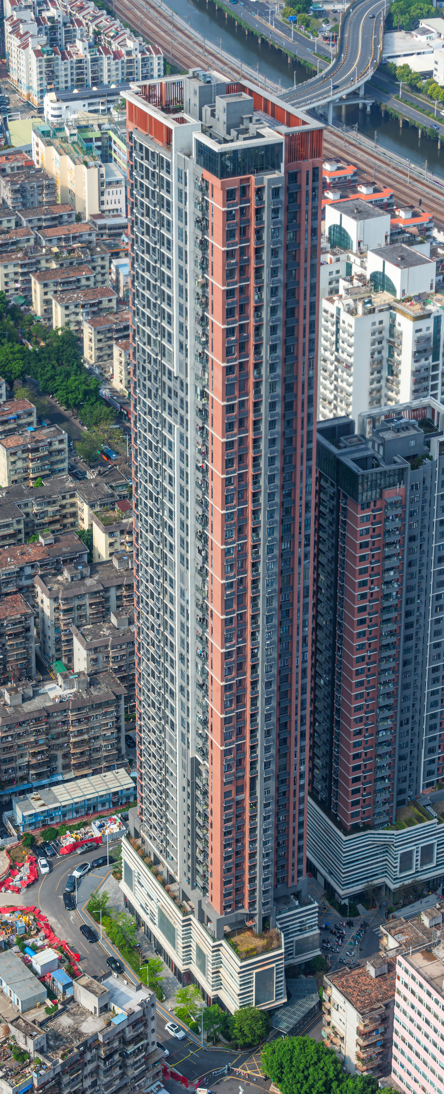 Evergrande Tianxi Mansion Tower 2 - View from Shun Hing Square 