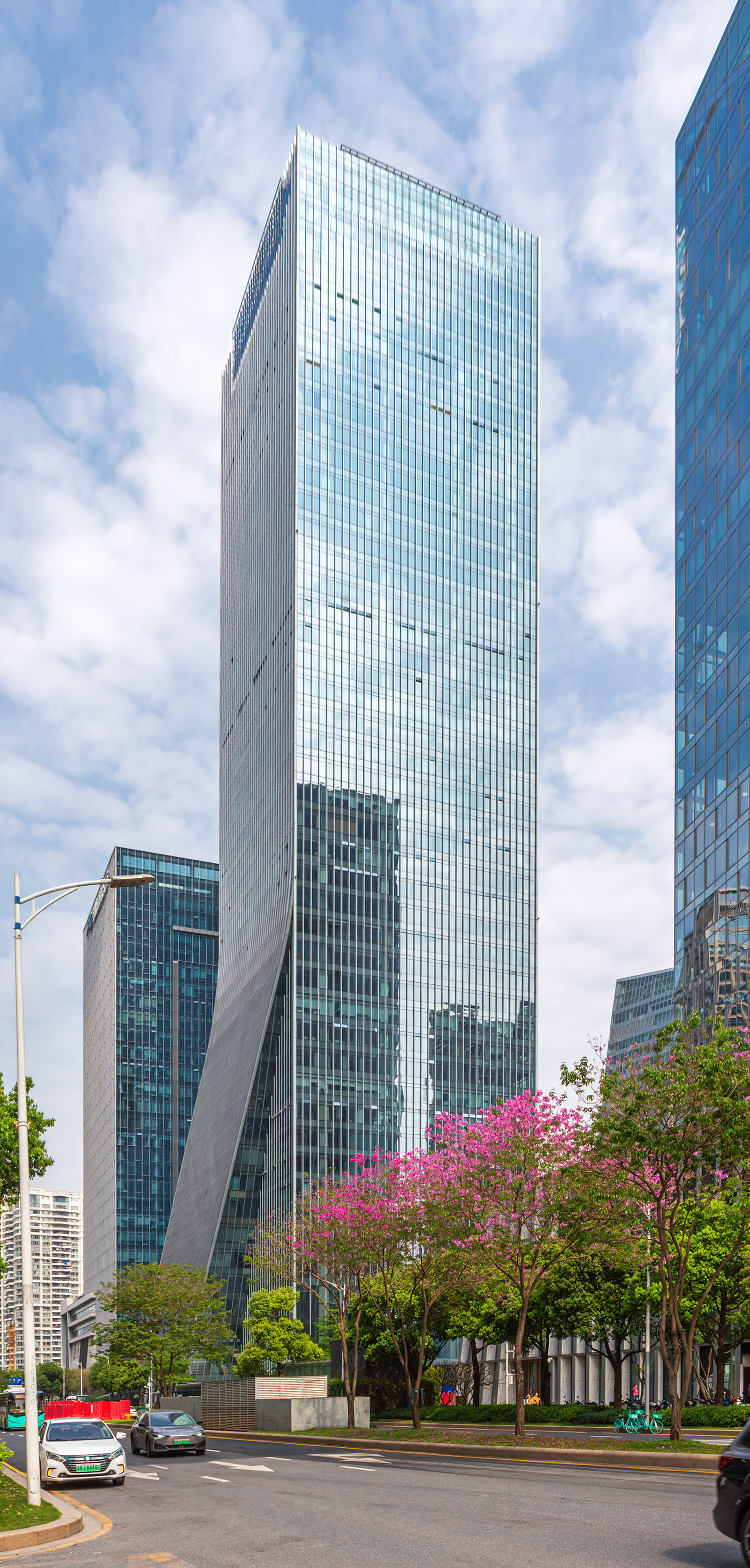 Excellence Houhai Financial Center - View from the southeast 