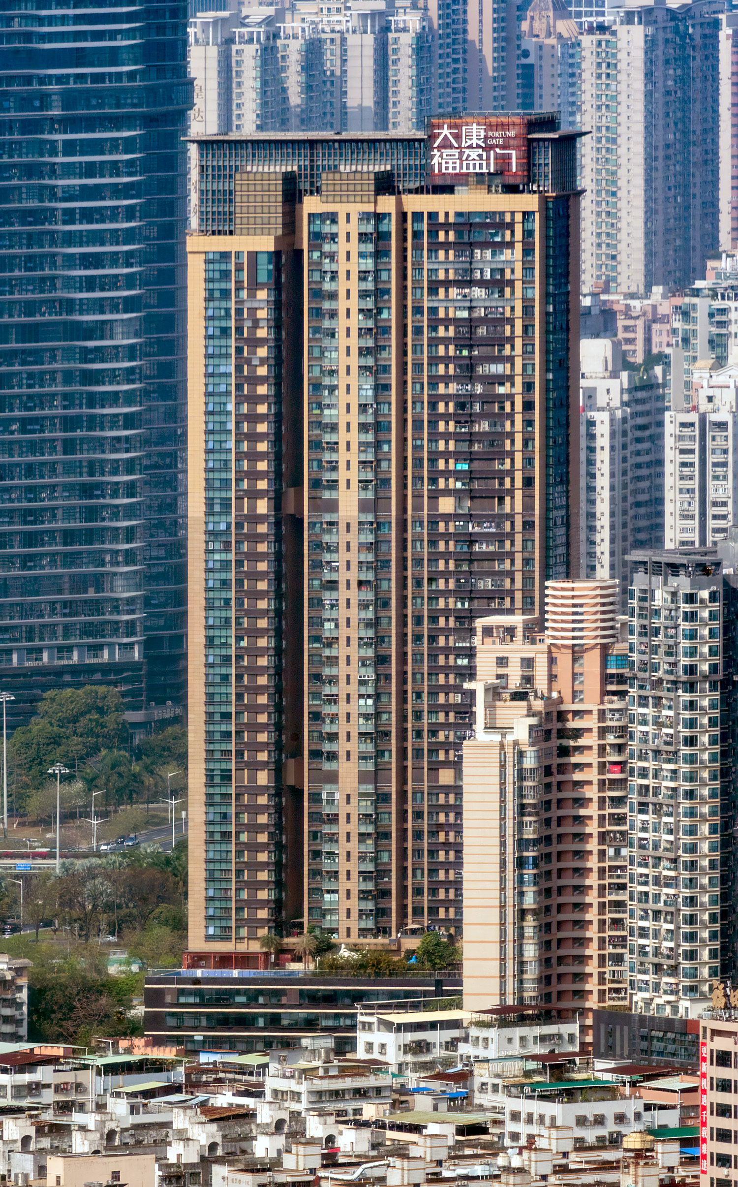 Fuyingmen - View from Shun Hing Square&nbsp;