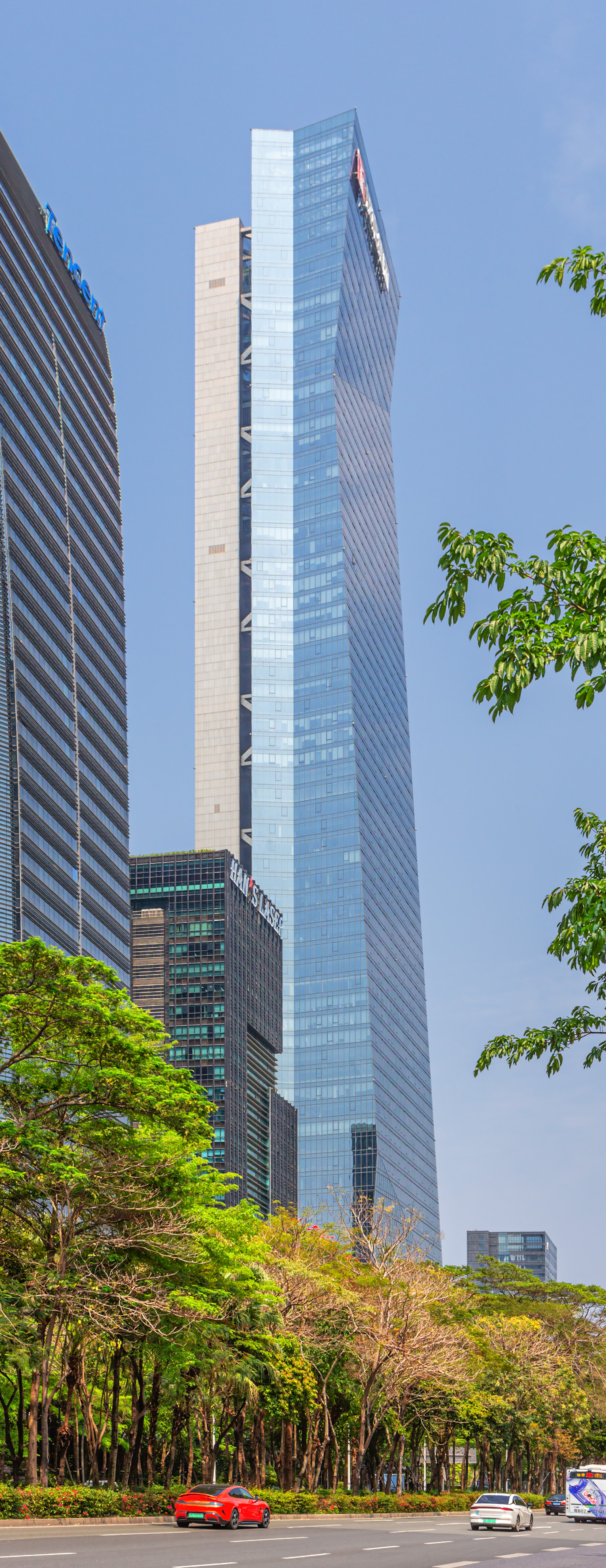 Hanking Center - View from the west 