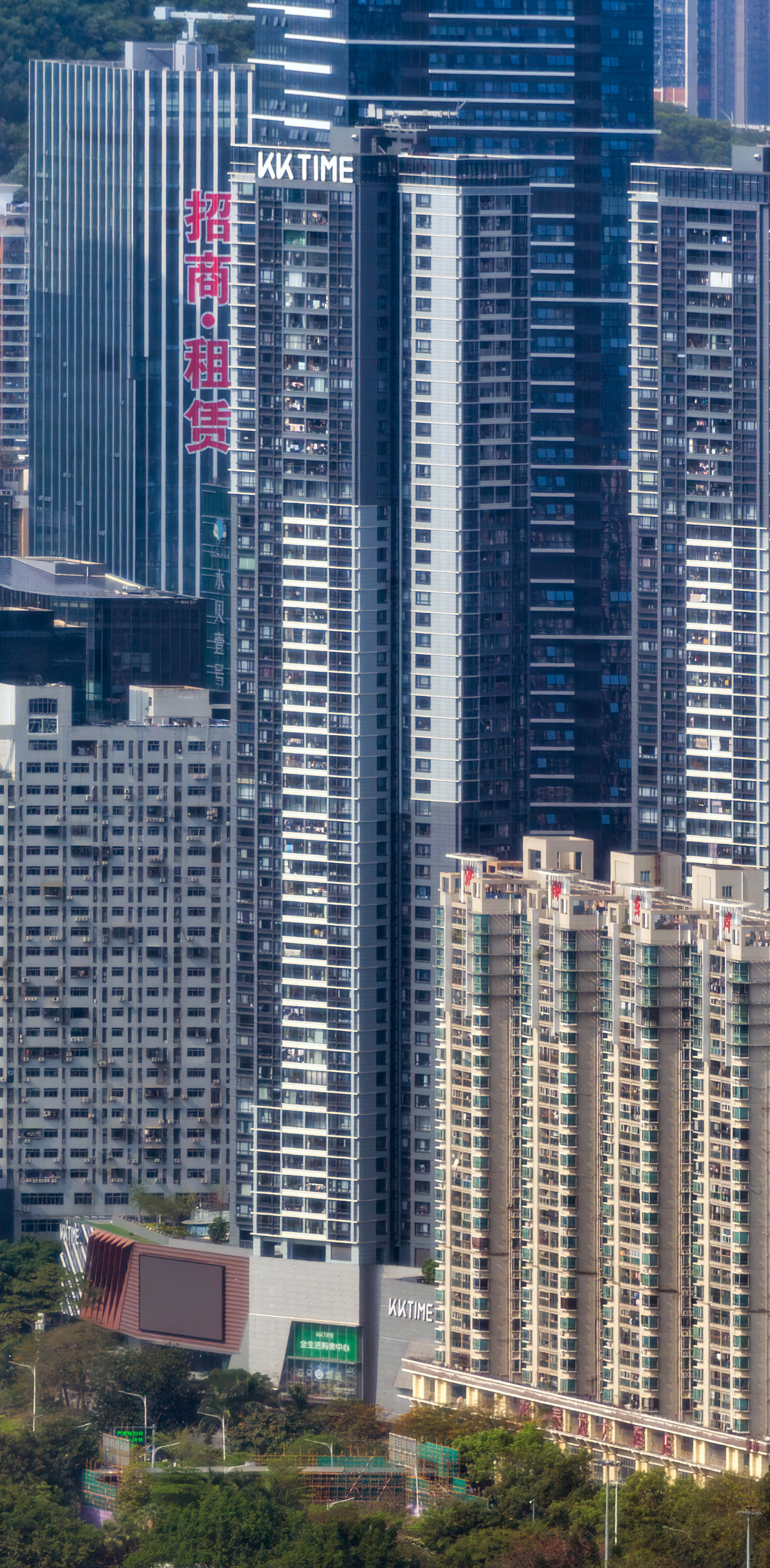 Kingkey Shuibei City Plaza Tower 2 - View from Shun Hing Square 