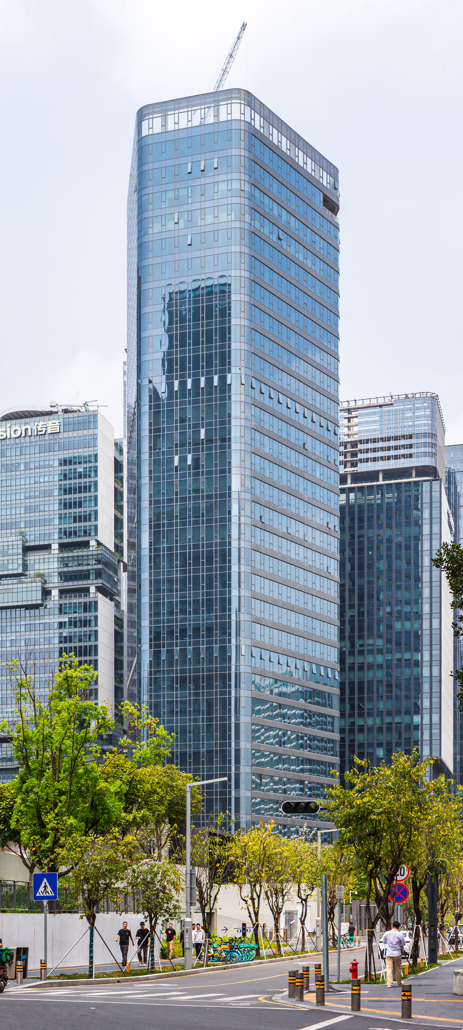 Lepu Building Tower B - View from the southeast 