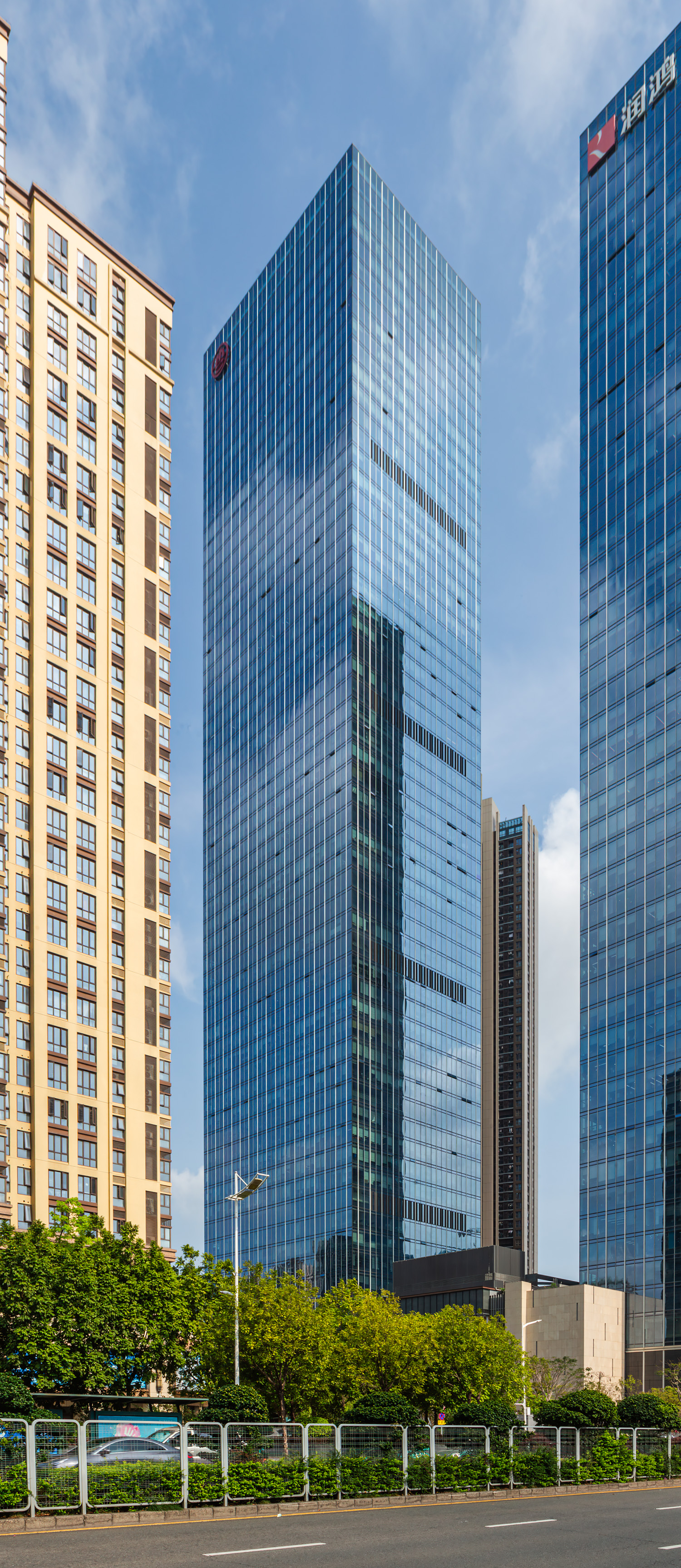 Longhua Digital Innovation Center Tower C - View from the west 