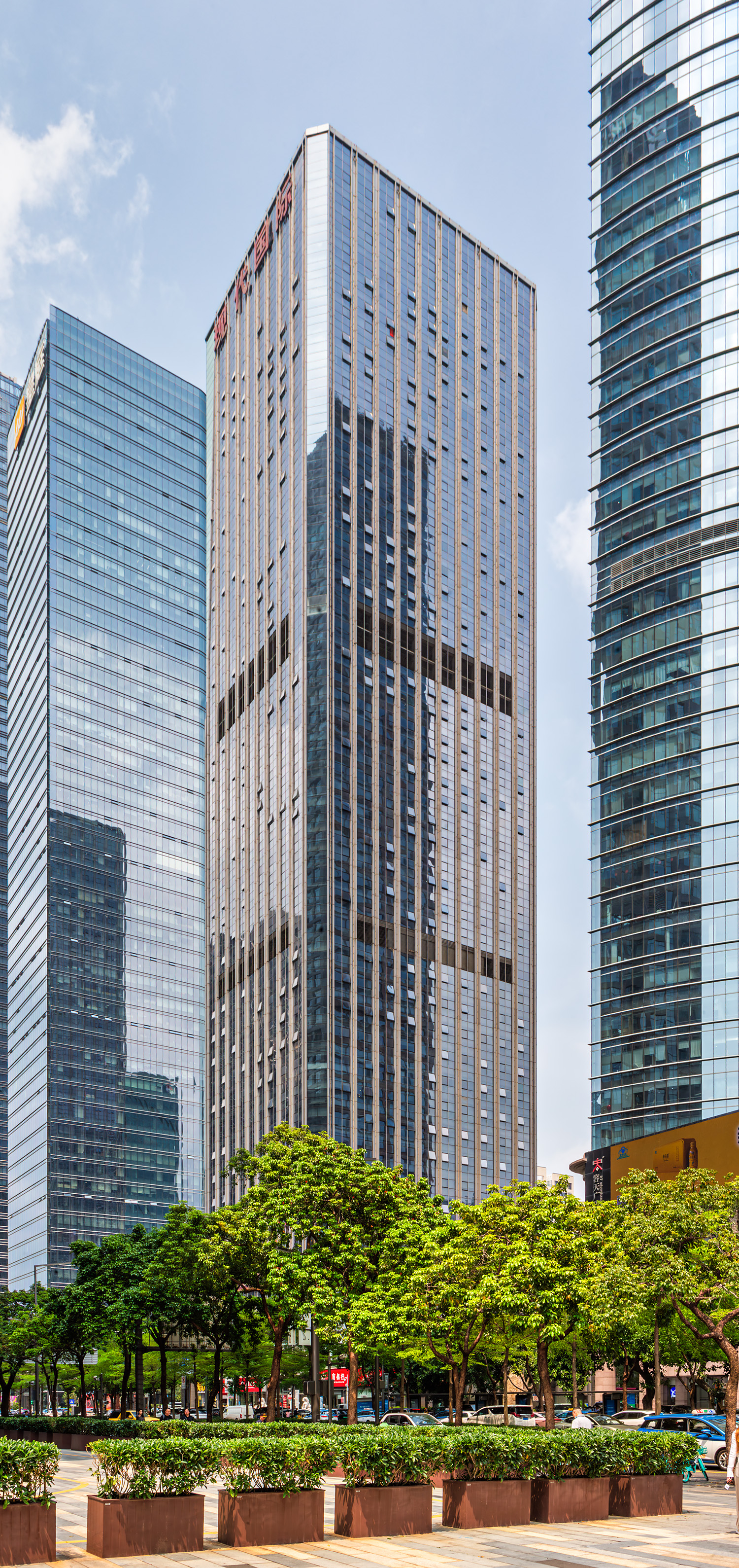 Shenzhen Modern International Tower - View from the southwest 