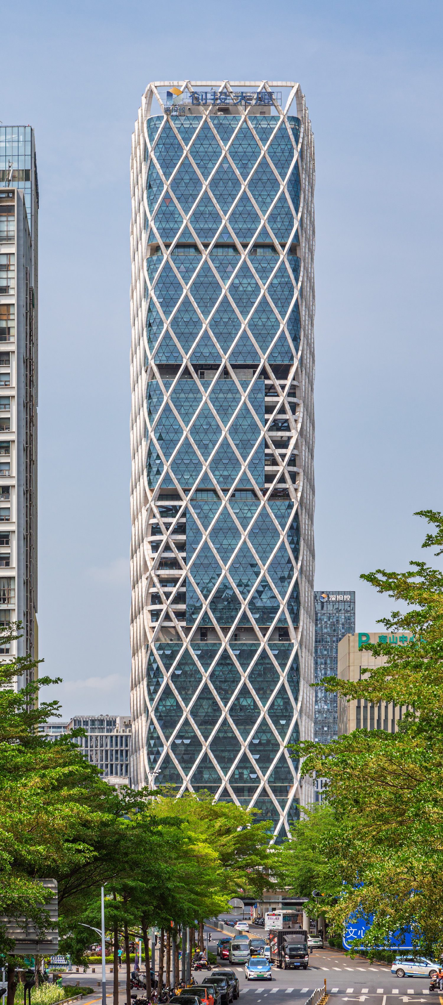 Shenzhen Venture Capital Private Enterprise Tower - View from the south 