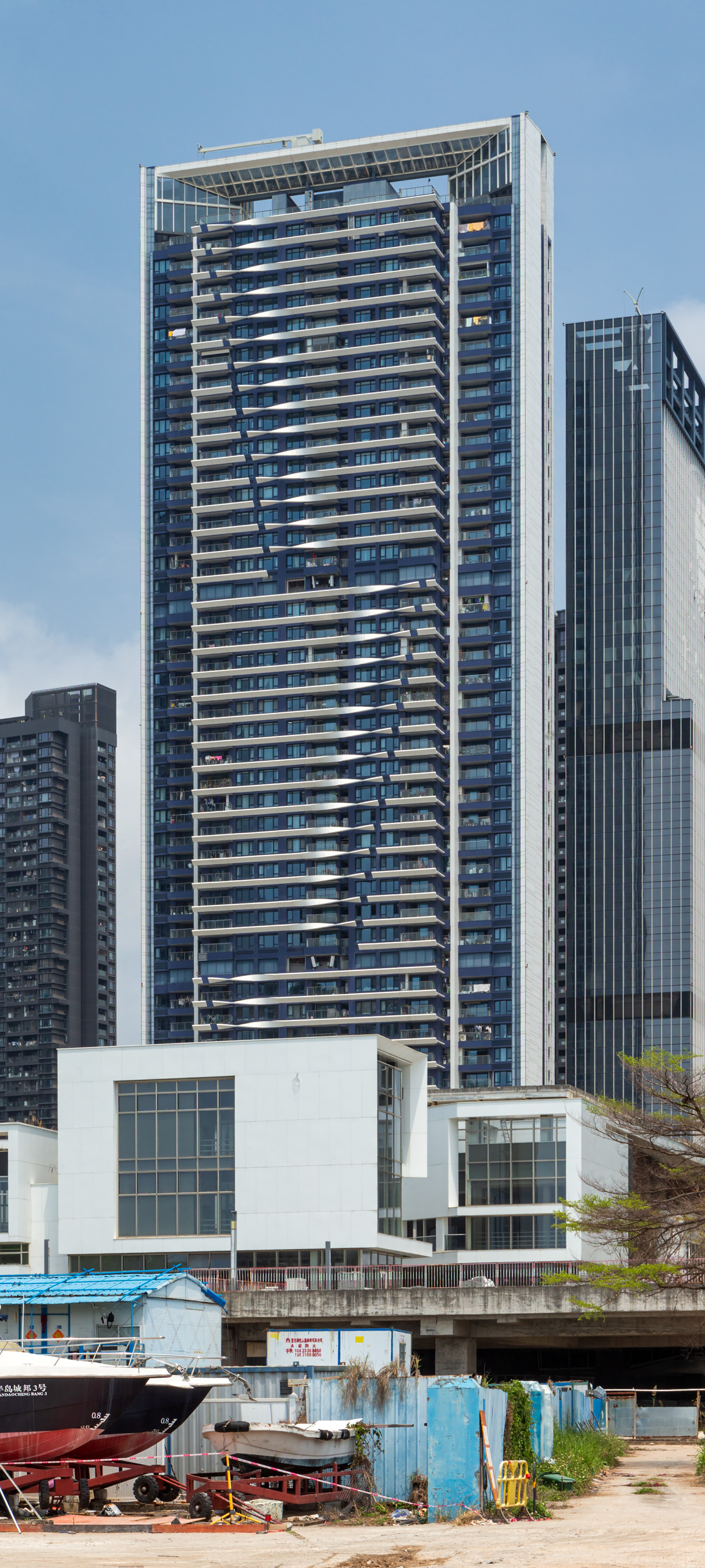 The Peninsula Phase 4 Tower B - View from the south 