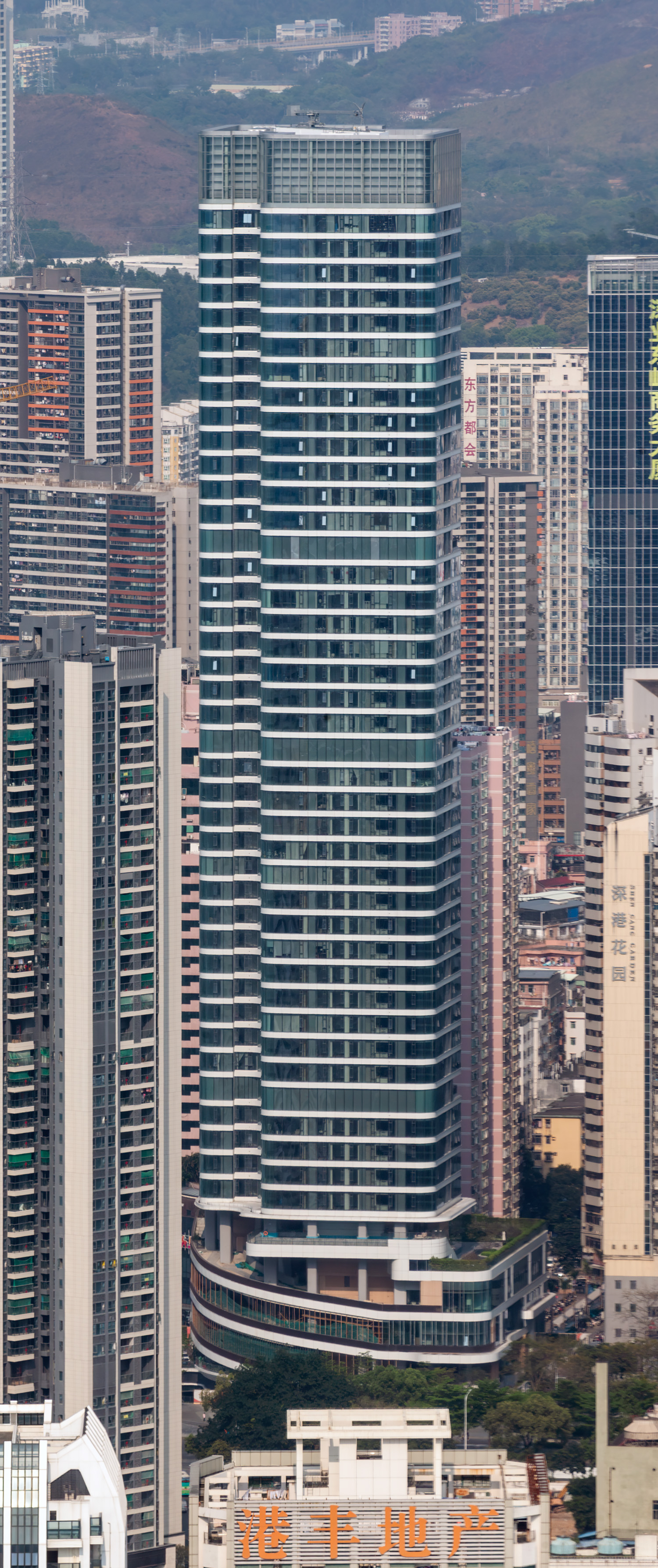 Yanlord Century Building - View from Shun Hing Square 
