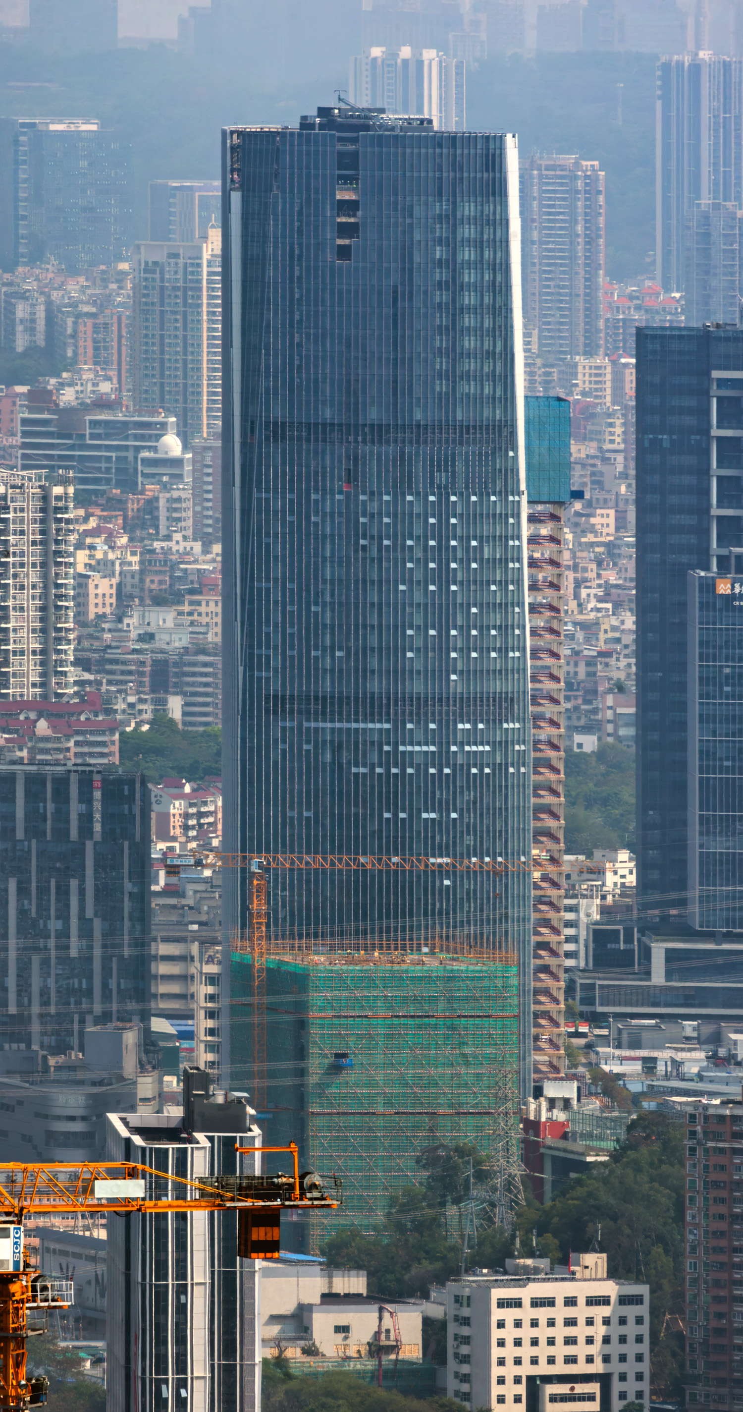Zhongjing Lingan Tower - Under construction seen from Shun Hing Square 