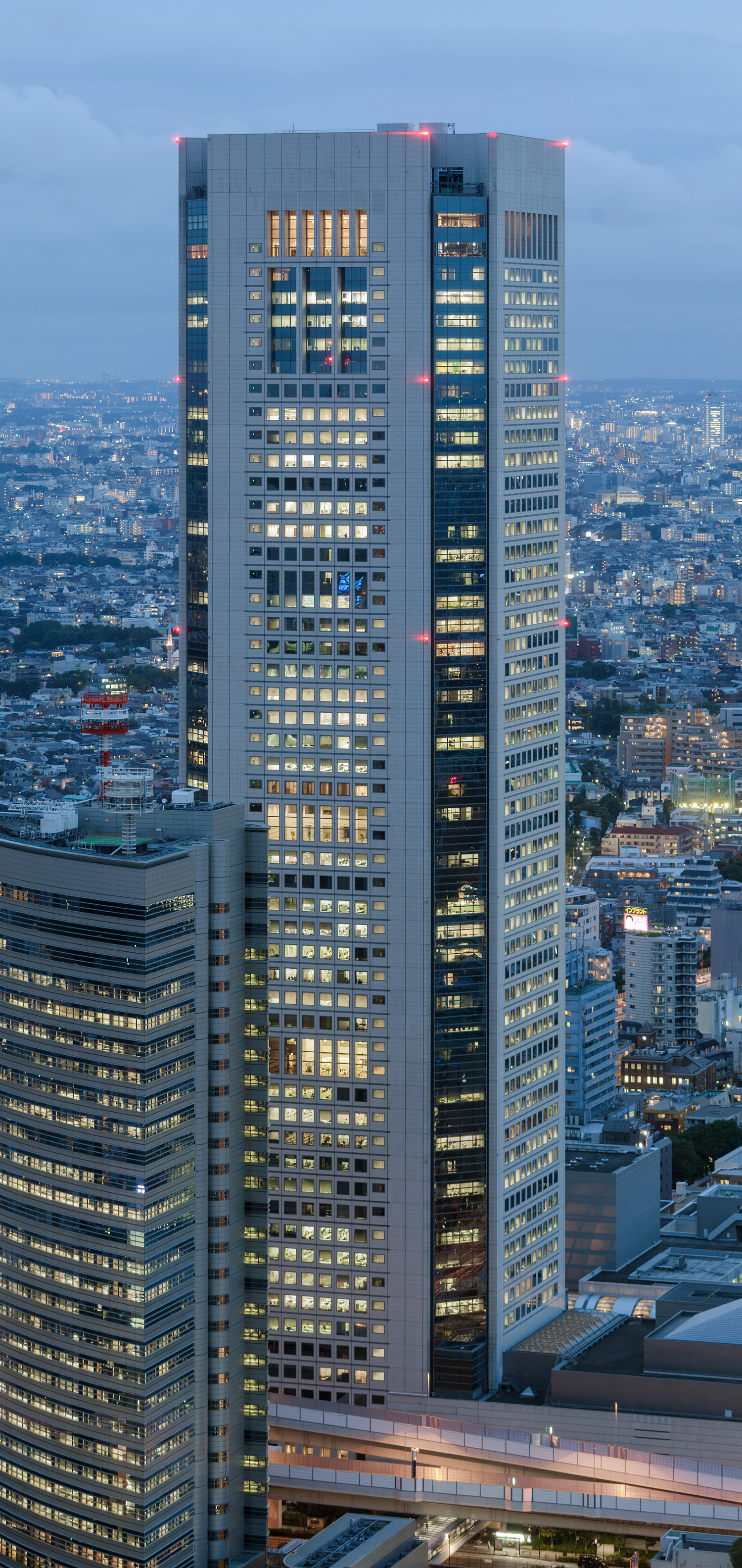 Opera City Tower - View from Tokyo Metropolitan Government Building 