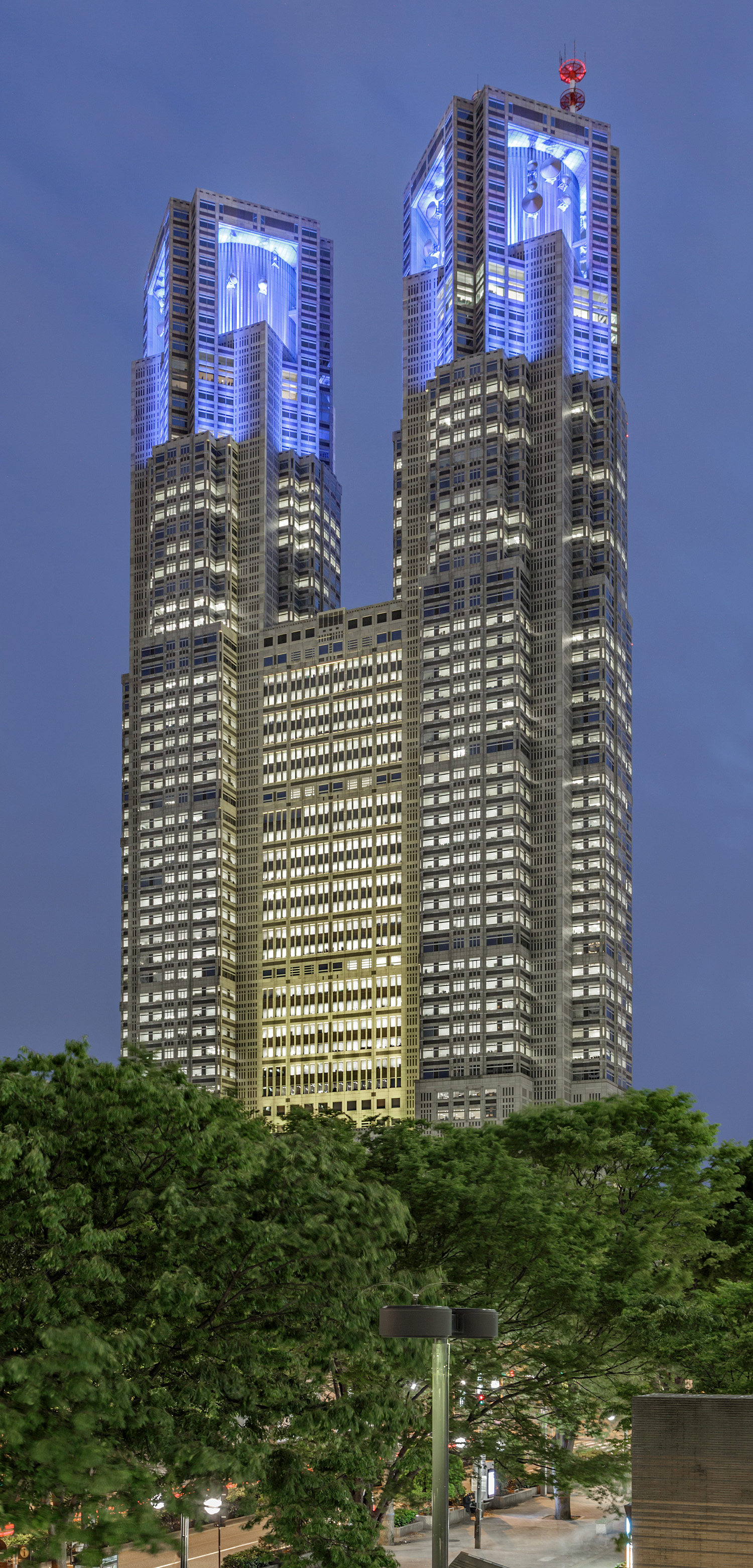 Tokyo Metropolitan Government Building - View from the north 