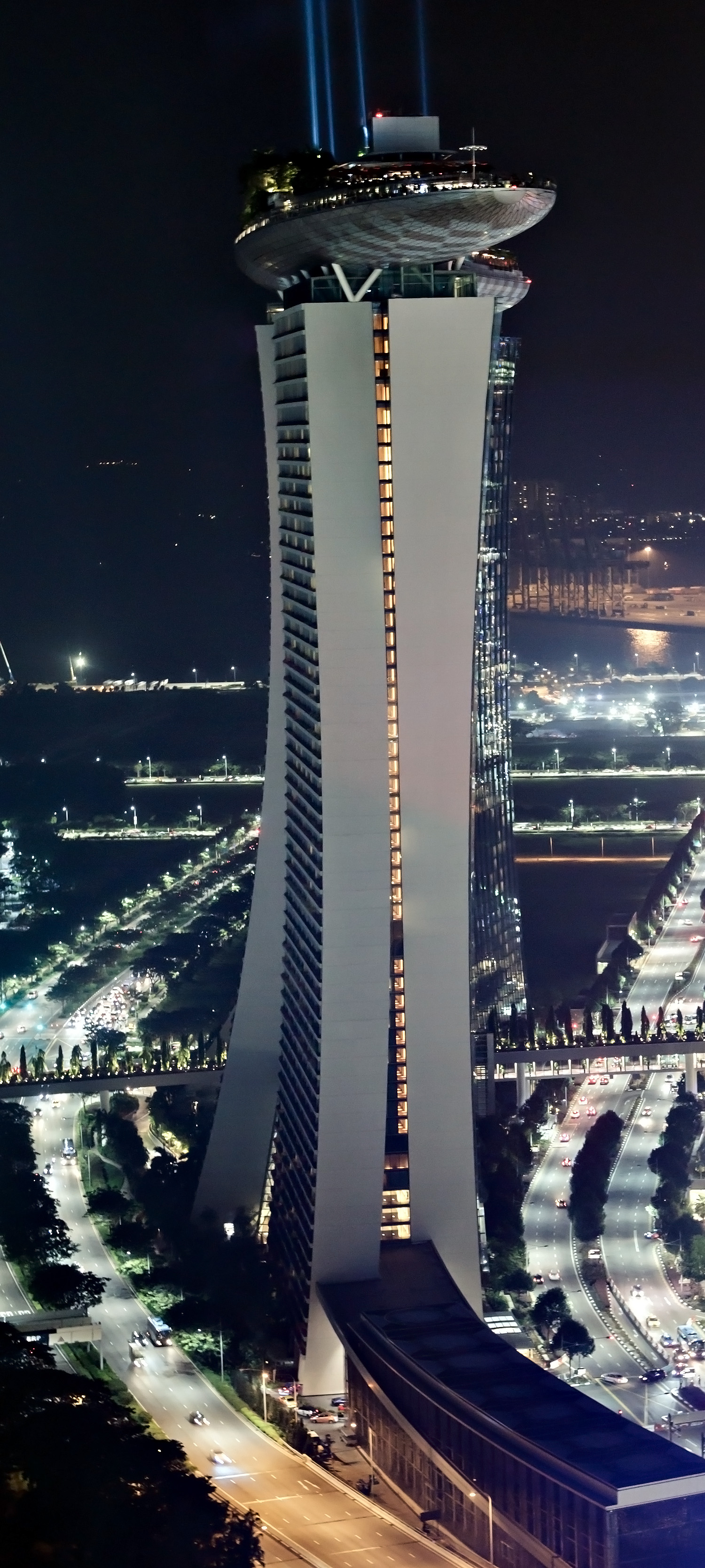 Marina Bay Sands Hotel - View from a ferris wheel 