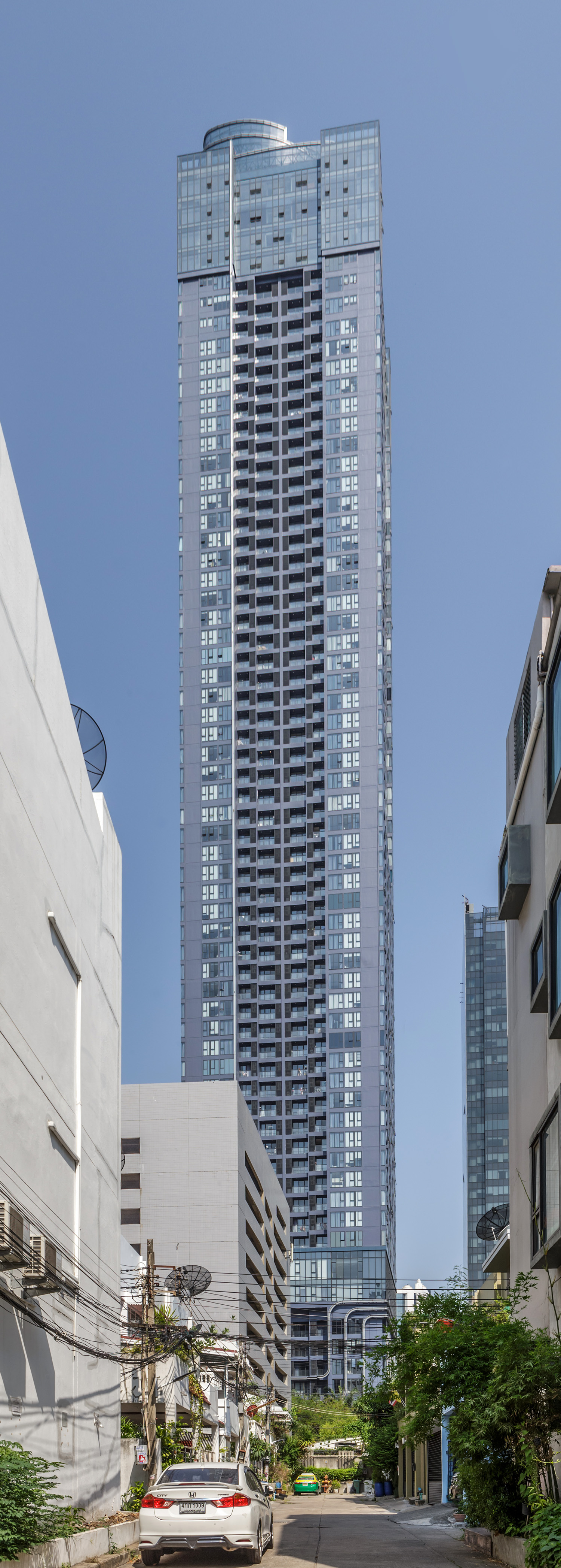 One9Five Tower B - View from the east 