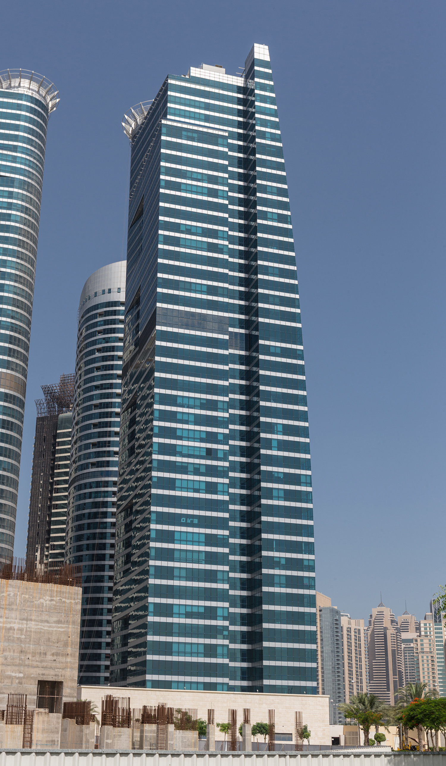 Jumeirah Bay Tower X3 - View from the east 